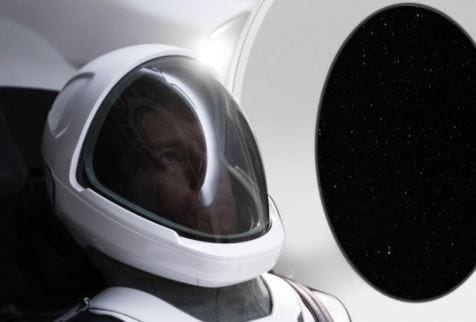 אילון מאסק חליפת חלל SpaceX