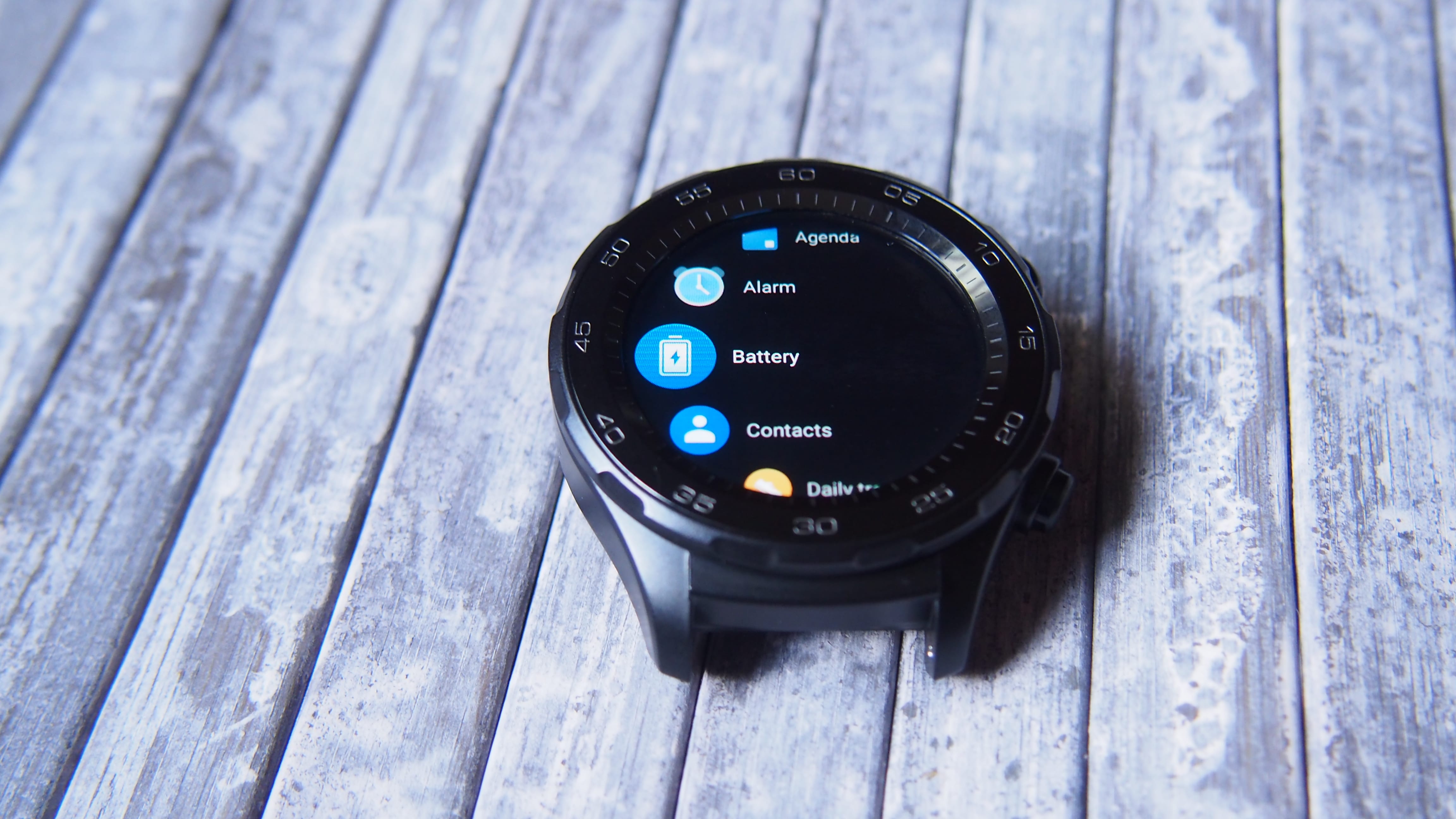 compare huawei watch 2 and samsung gear s3