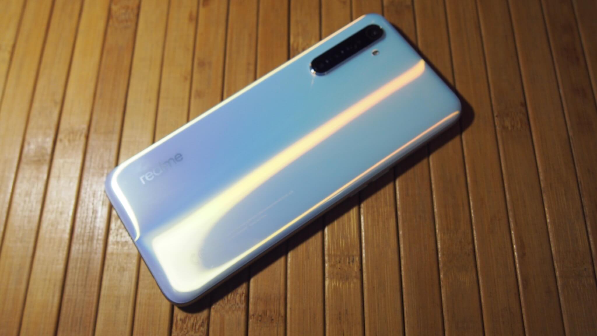 רילמי 6 Realme מהגב