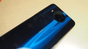 גב נוקיה 8.3 בהשראת הזוהר הצפוני