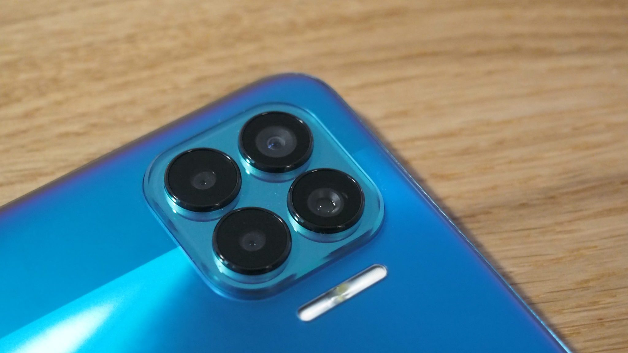 מערך הצילום של OPPO A93